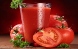 fresh tomatoes and juice